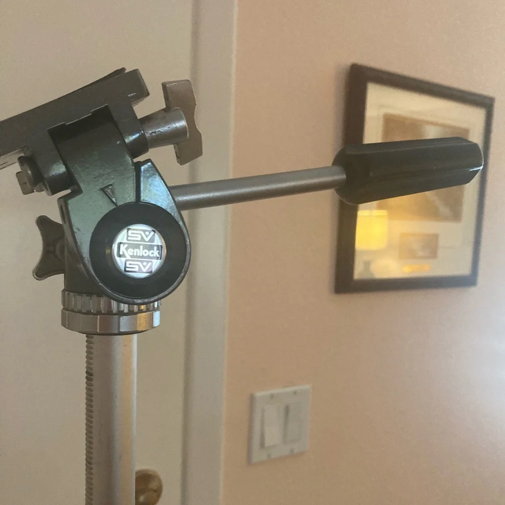 SV Kenlock 3000 AF Heavy Duty Aluminum Camera Tripod Adjustable, Quick Release